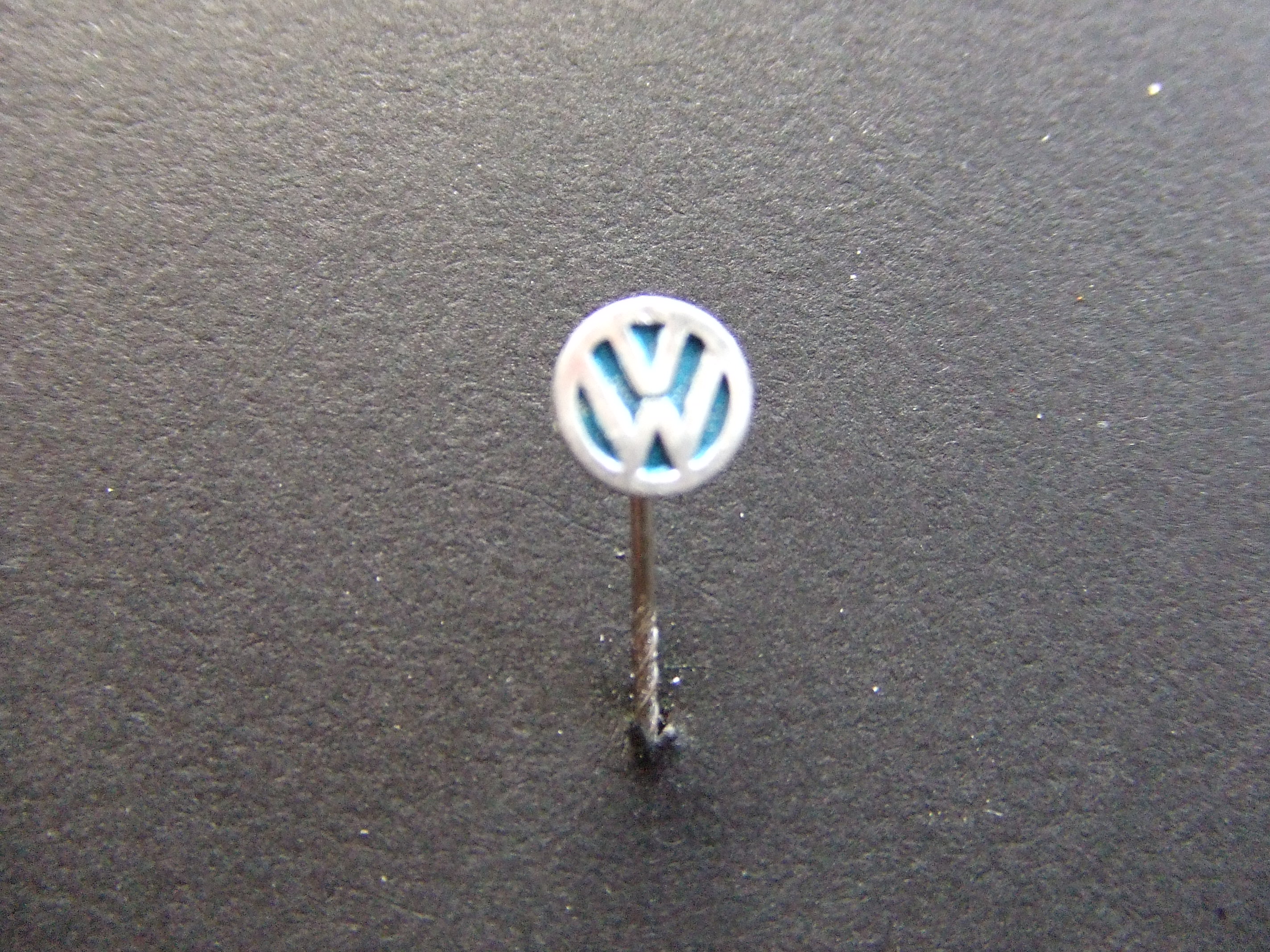 Volkswagen logo (3)